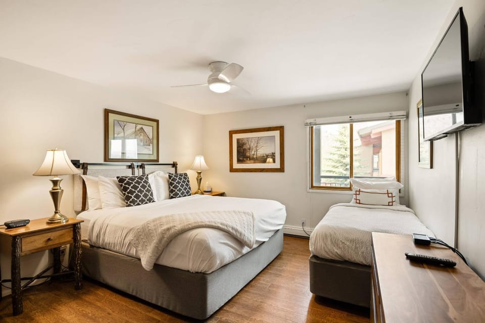 Shadowbrook 402 House in Snowmass Village