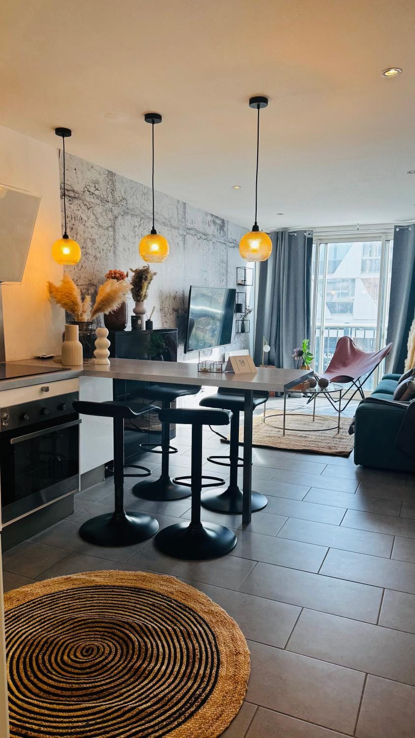 Appartement accès direct mer et de toutes commodités Apartment in La Grande-Motte