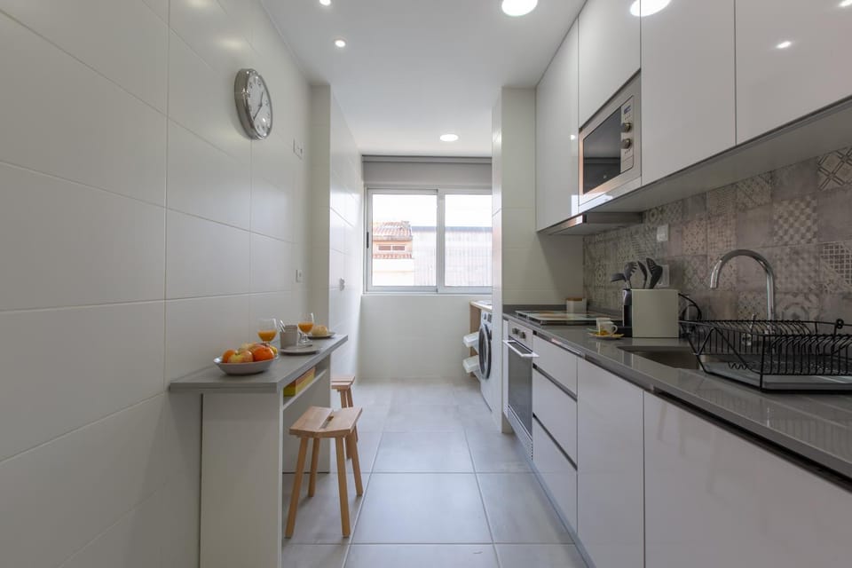Kitchen or kitchenette, Communal kitchen