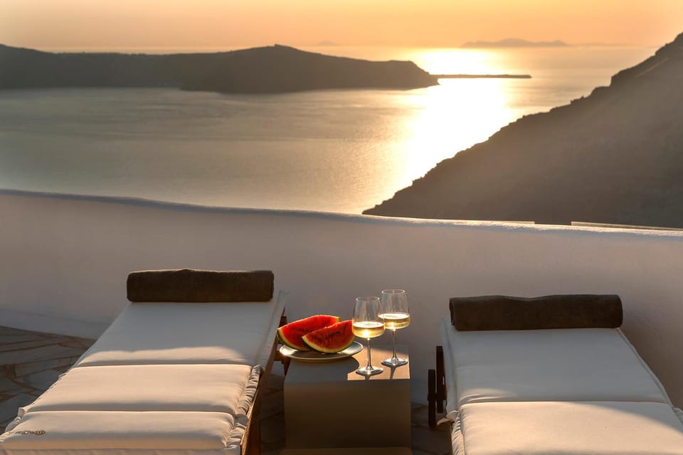 Balcony/Terrace, Seating area, Sunset