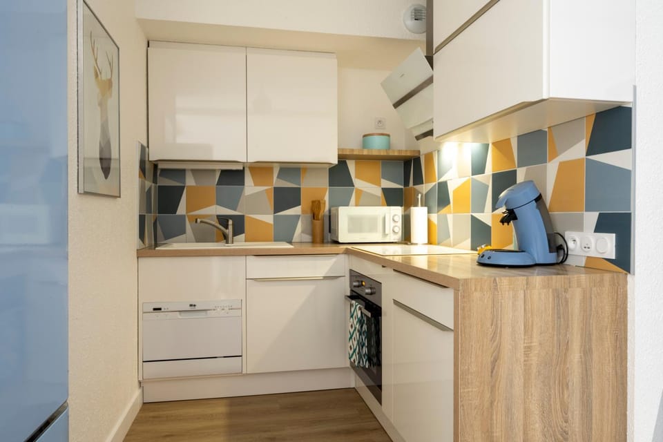Kitchen or kitchenette, dishwasher, minibar, pet friendly, stove