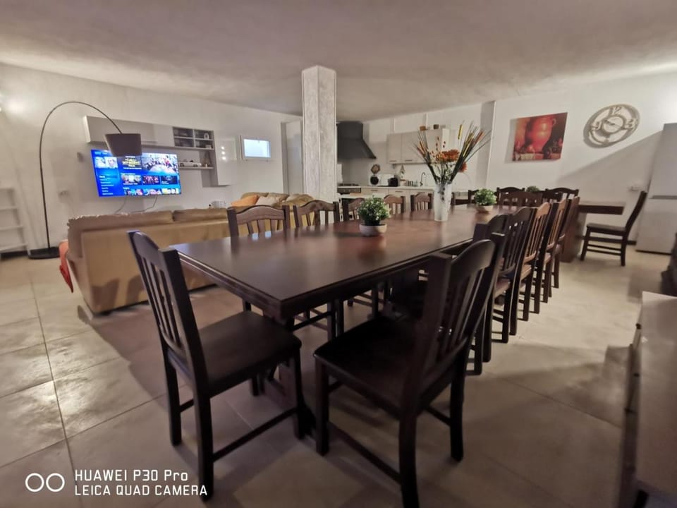 villa di charme con piscina e jacuzzi tra Roma e Viterbo Bed and Breakfast in Lazio