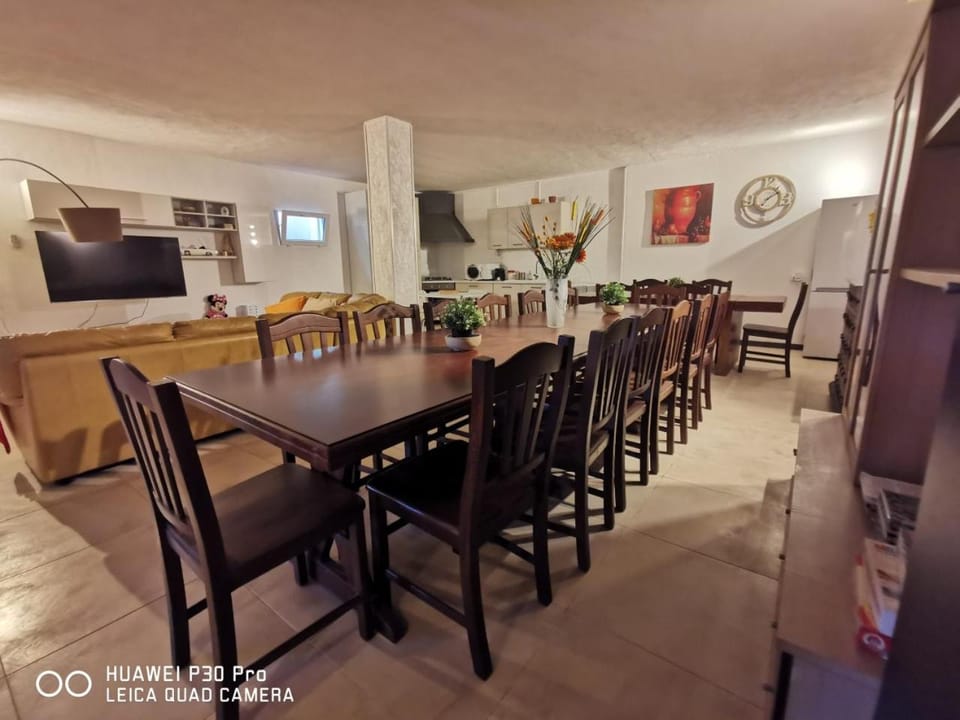 villa di charme con piscina e jacuzzi tra Roma e Viterbo Bed and Breakfast in Lazio