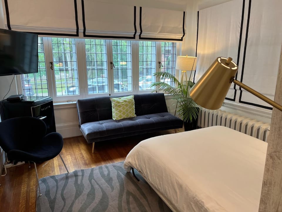 The Jane Toronto Bed and Breakfast in Toronto