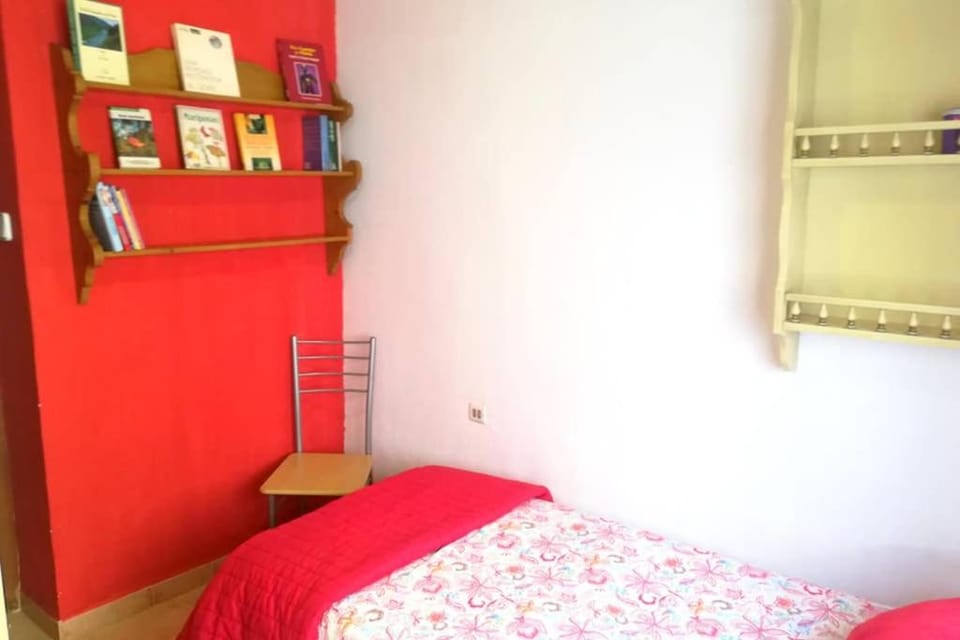 bonito apartamento centro onil Apartment in Costa Blanca