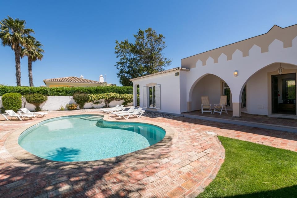 Property building, Pool view, Swimming pool