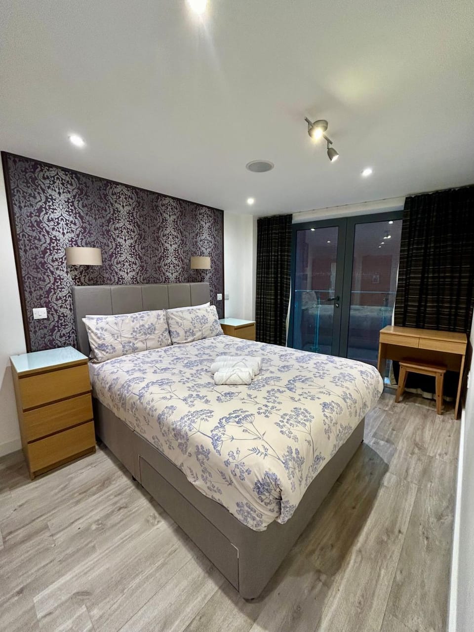Bed, Bedroom