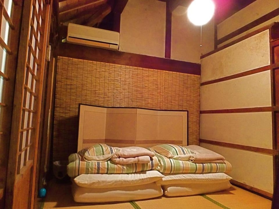 Kominka Sharehouse Hooju - Vacation STAY 7614 Bed and Breakfast in Japan