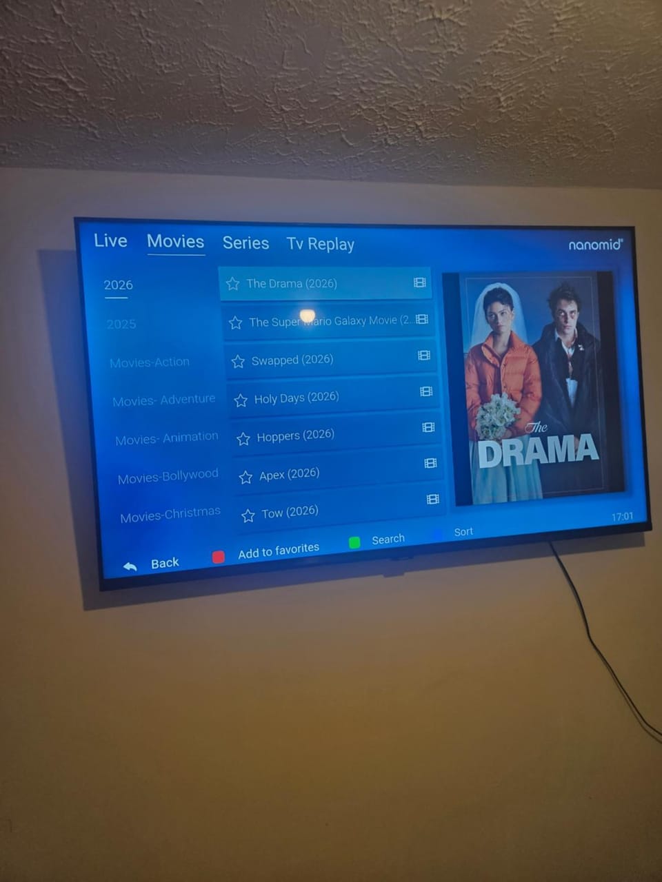 Communal lounge/ TV room