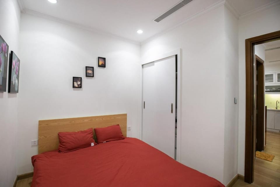 BOM HOMES- VINHOMES TIMES CITY- 2BR- PARK hill Apartment in Hanoi