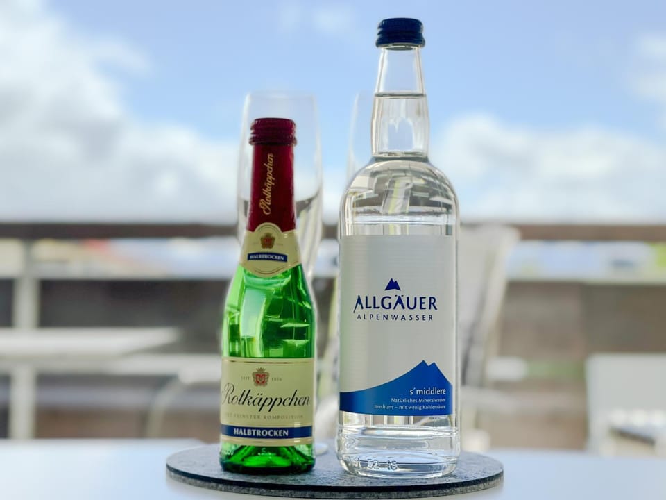Drinks, Alcoholic drinks, Non alcoholic drinks
