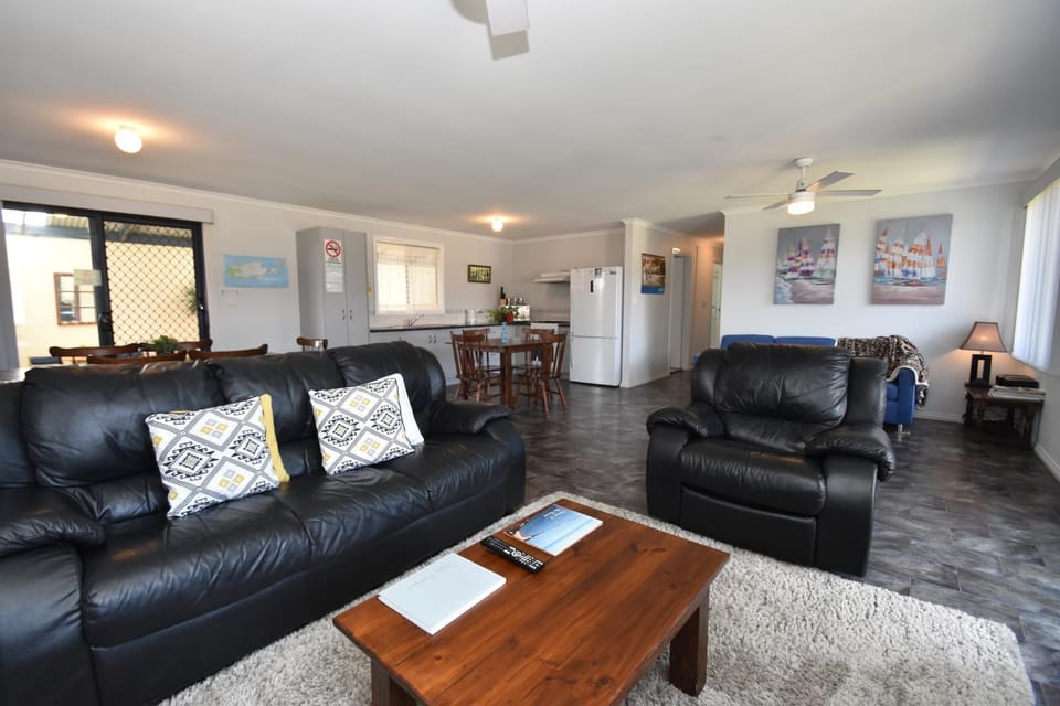 Lounge or bar