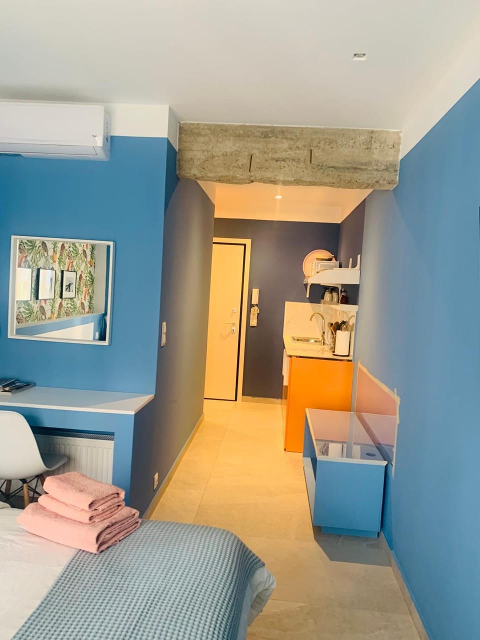 Petrus Studio with balcony Apartment in Thessaloniki