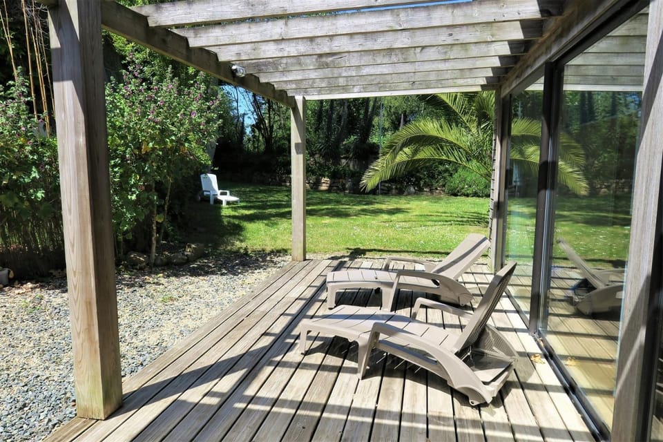 Belle maison bretonne 3 étoiles avec WIFI, entièrement rénovée à 800m mer à Trégastel - Réf 497 Villa in Trégastel