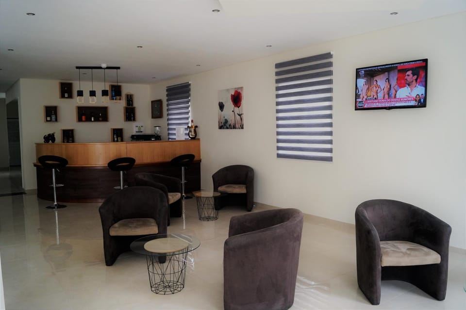 Living room, Lounge or bar