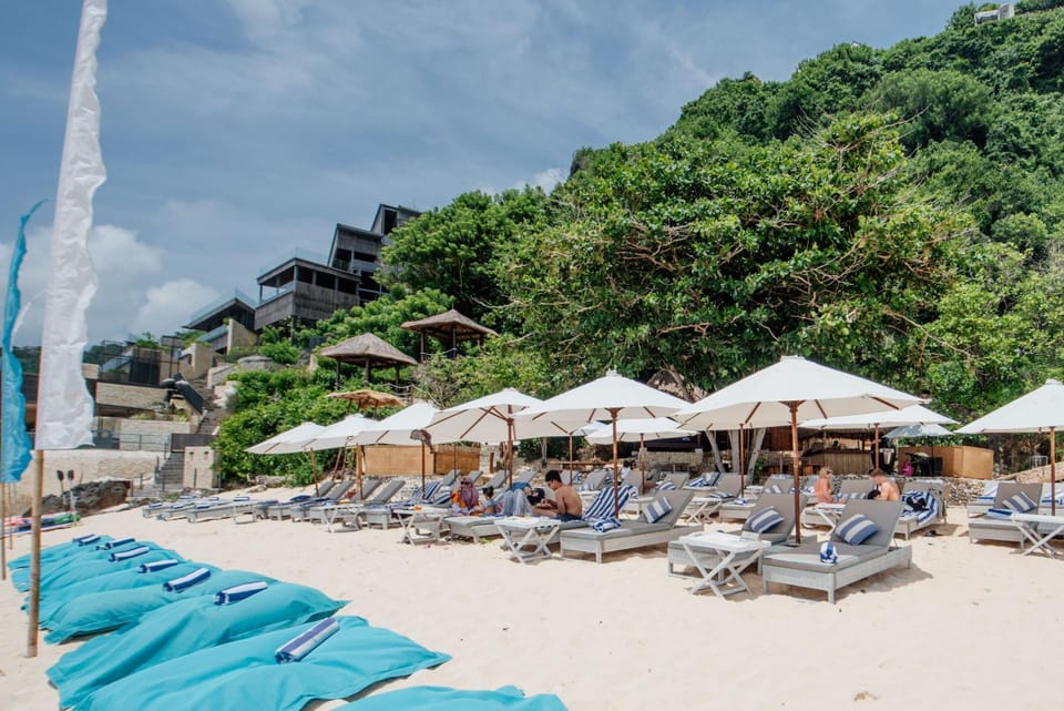 Top 5 star BALI RESORT VILLA KARUNA 4 bedrooms Villa in Bali