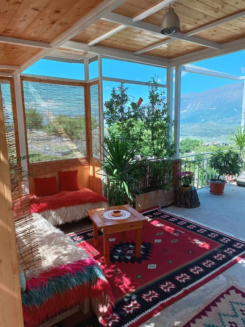 Garden, Balcony/Terrace, Garden view, Mountain view