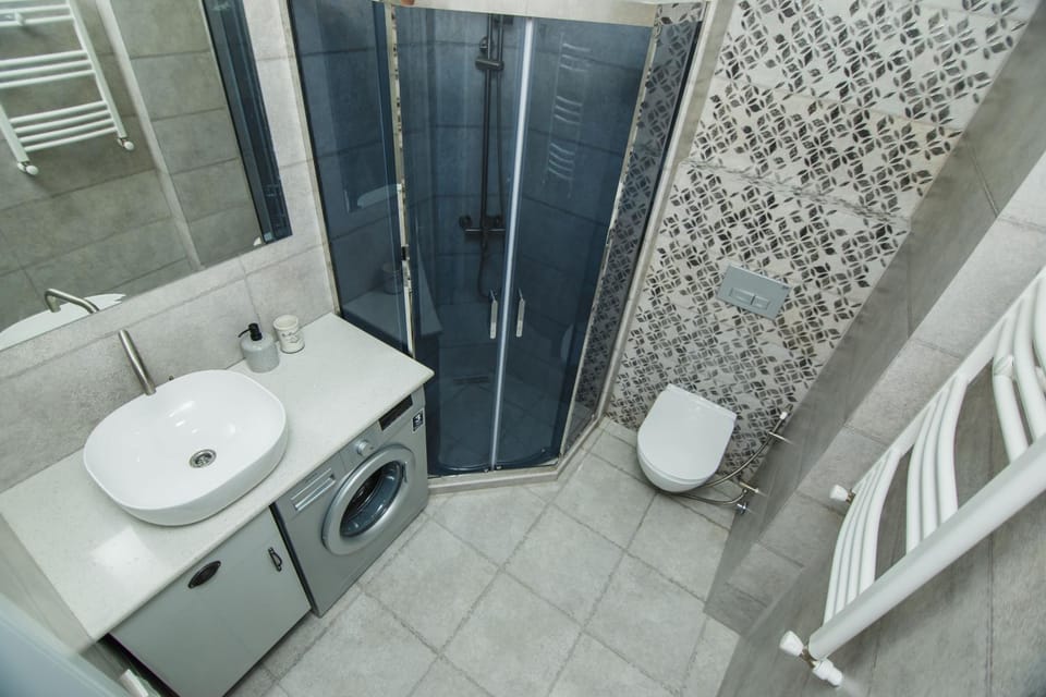 New Wave 1 Apartment in Batumi