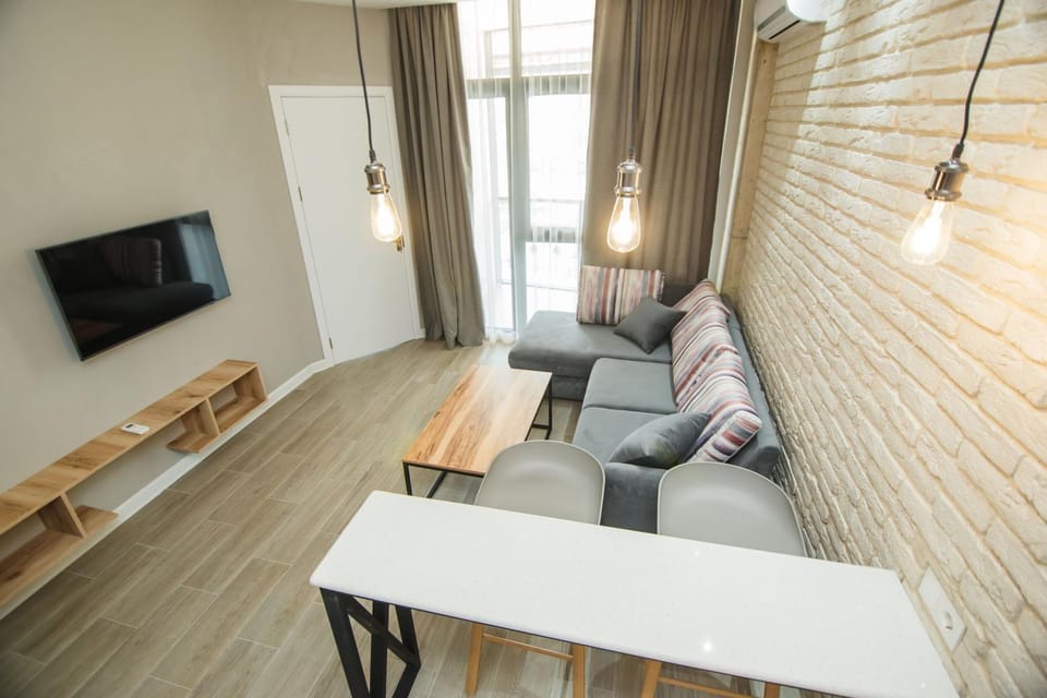 New Wave 2 Apartment in Batumi