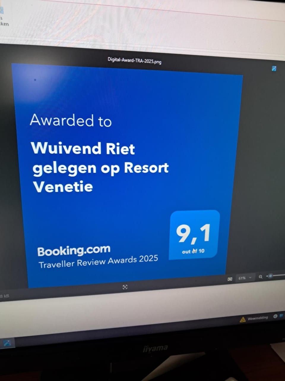 Wuivend Riet gelegen op Resort Venetie Chalet in Giethoorn