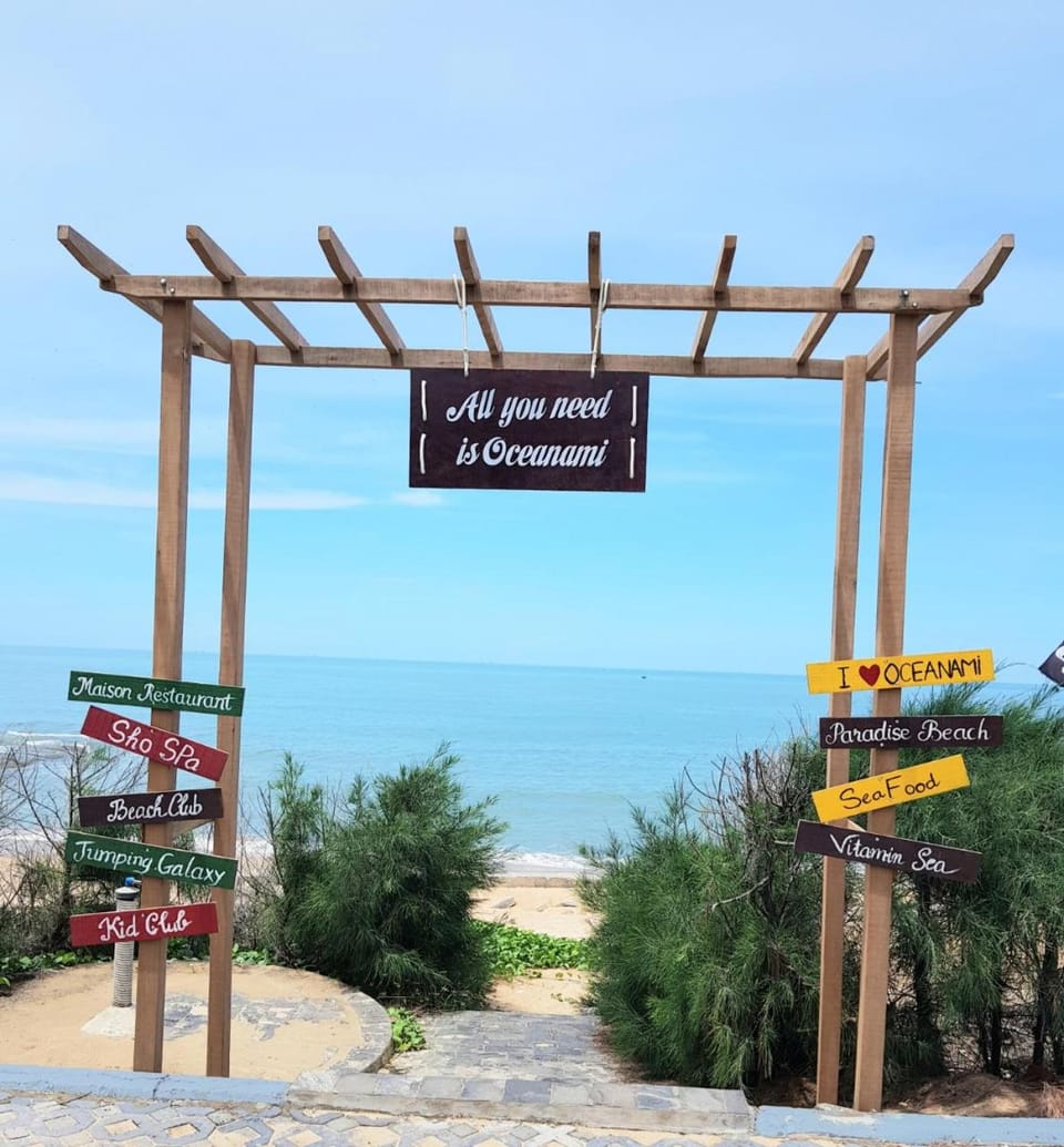 Beach, Logo/Certificate/Sign