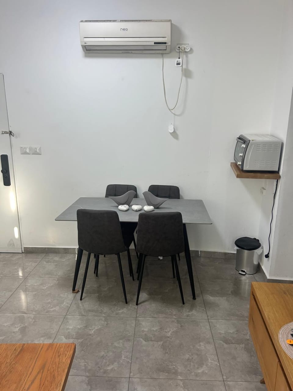 SIMA Suite Unit 1 Apartment in South District