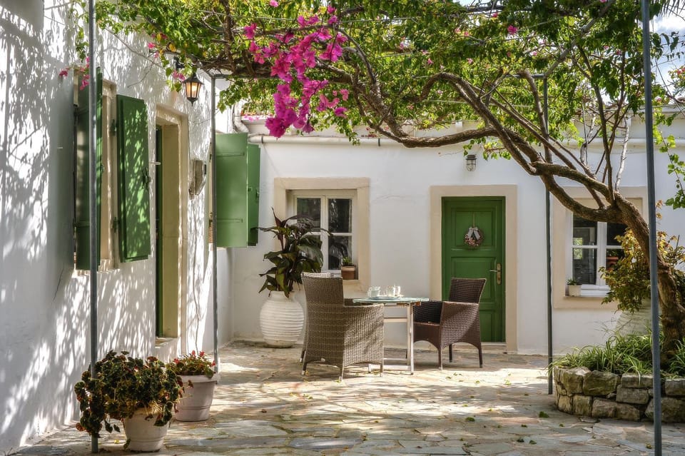 NIKOLETTA House in Peloponnese, Western Greece and the Ionian
