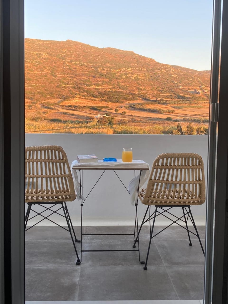 Day, Natural landscape, View (from property/room), Balcony/Terrace, Mountain view