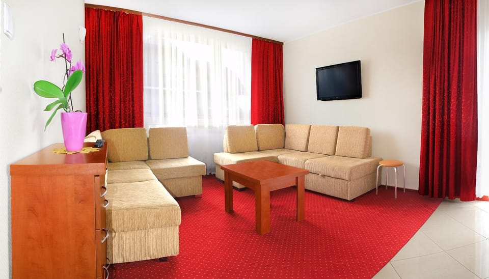 Other, Photo of the whole room