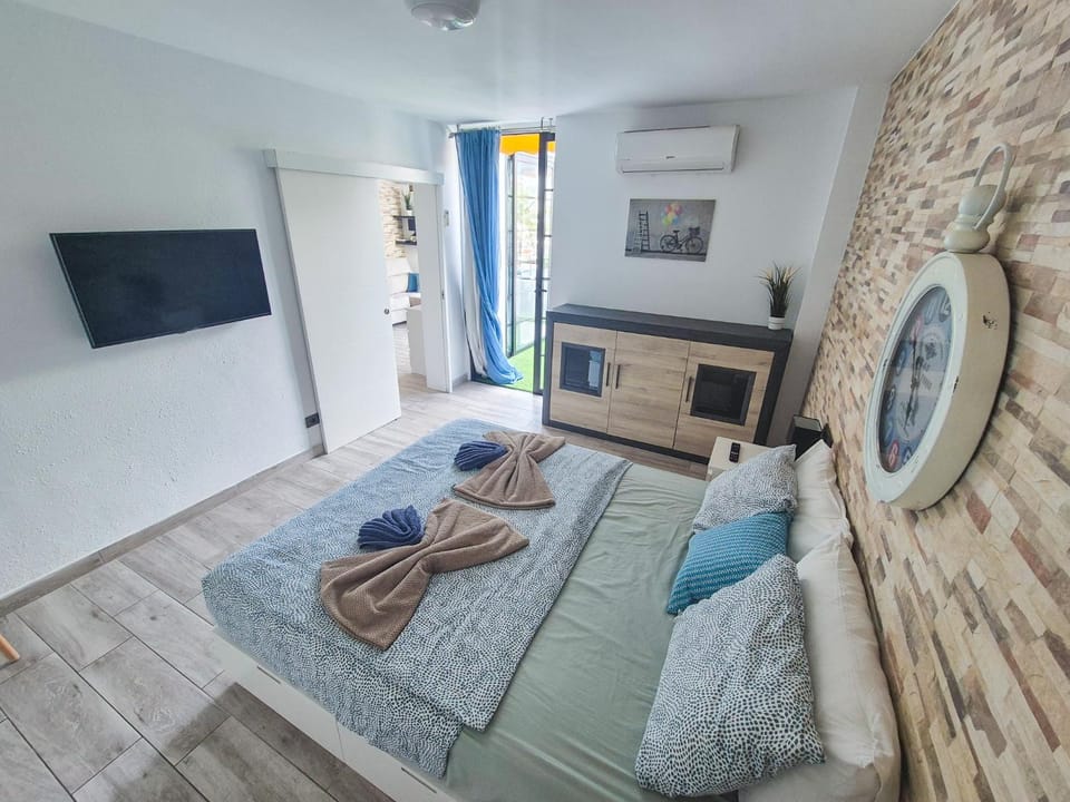 TV and multimedia, Balcony/Terrace, Bedroom