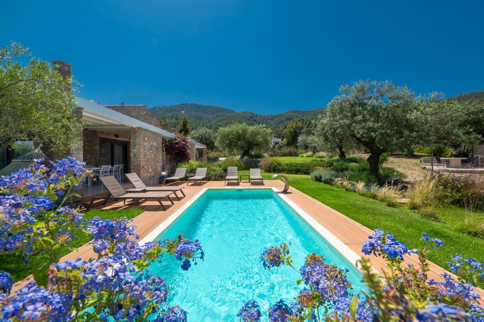 Garden, Swimming pool