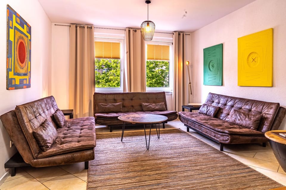 Living room, Photo of the whole room