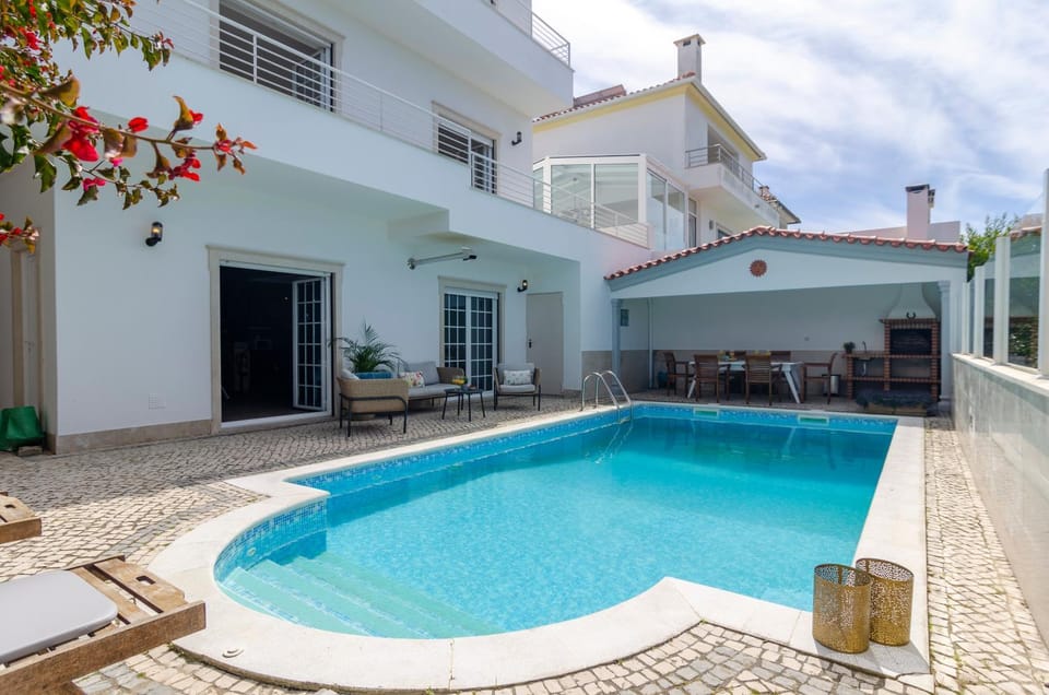 Trueby's Tapada - Amazing Villa with Pool & Ocean View By Silver Prop Villa in Nazaré