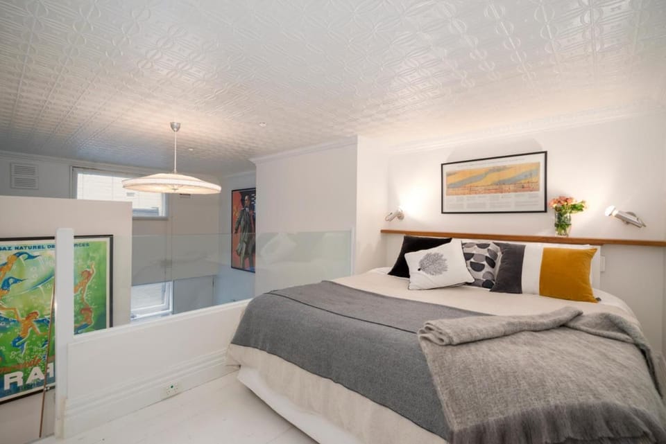 Beachside Loft St Kilda west Apartment in Saint Kilda