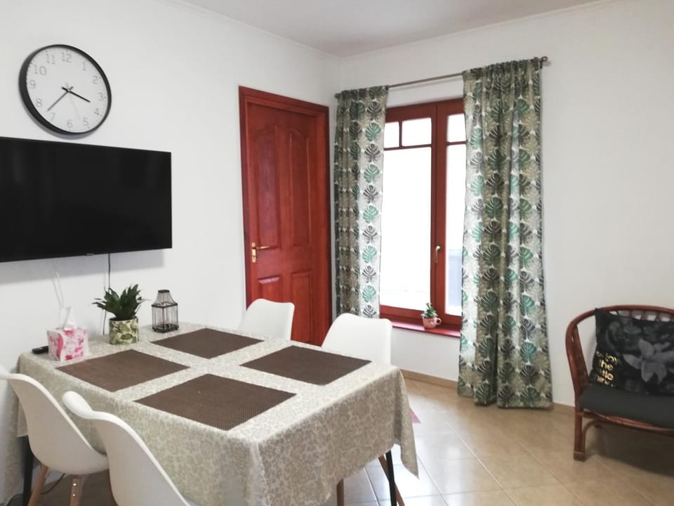 TV and multimedia, Dining area, Meals