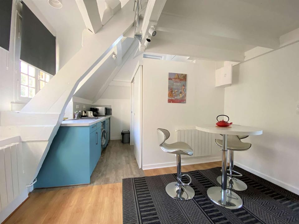 Appartement BELLE VUE MER dans la Tour du Château de Trestraou à PERROS-GUIREC - Réf 865 Apartment in Perros-Guirec