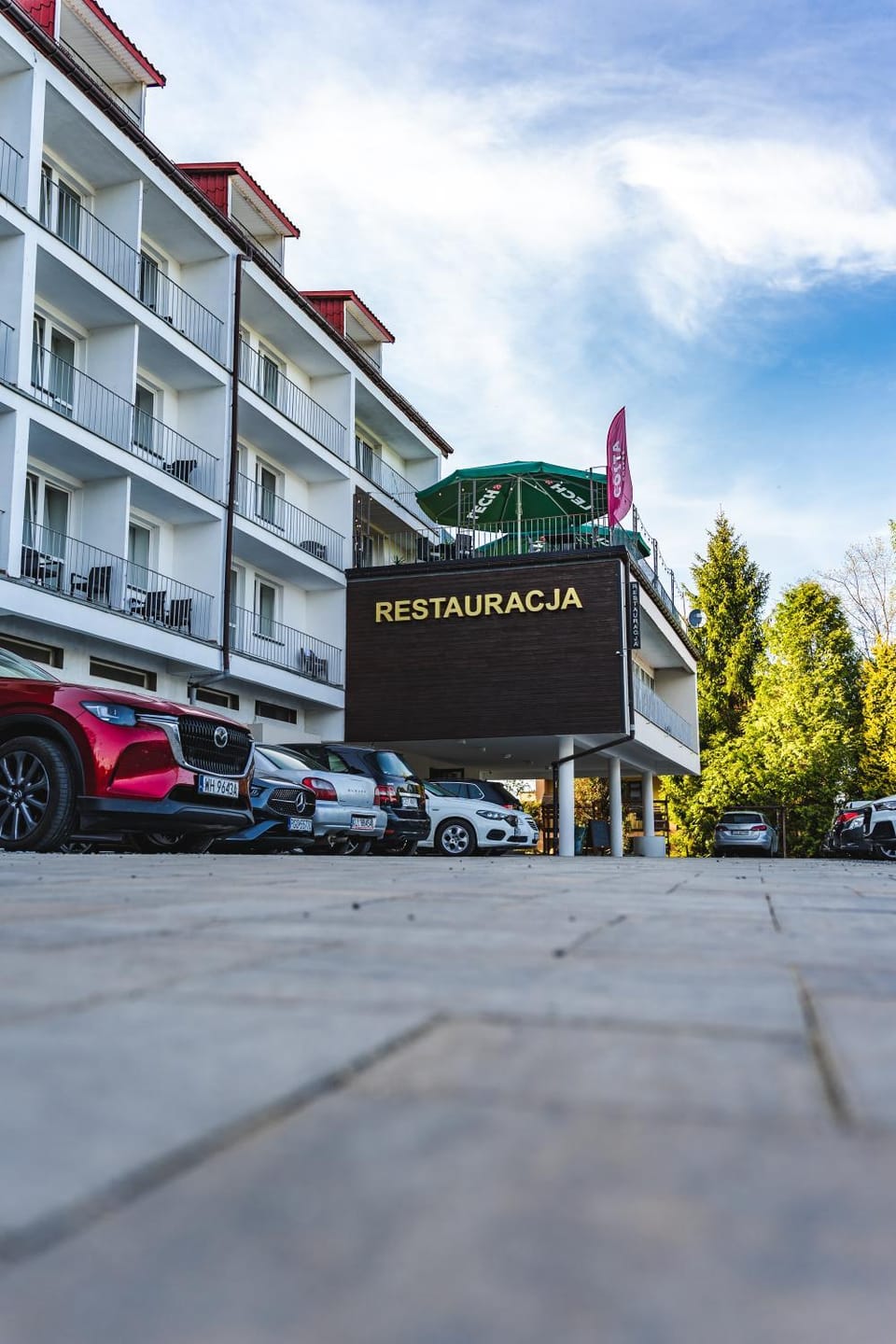 Property building, Day, Parking