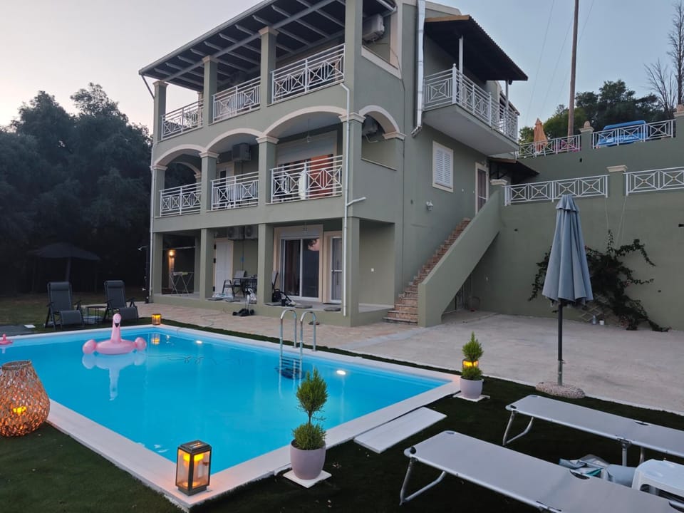 Loukas House 1Σταυρος-Κερκυρα Μακράτα House in Peloponnese, Western Greece and the Ionian