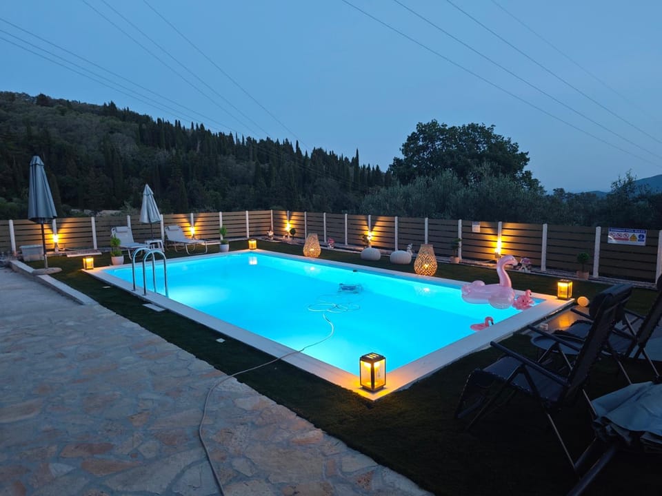 Loukas House 1Σταυρος-Κερκυρα Μακράτα House in Peloponnese, Western Greece and the Ionian