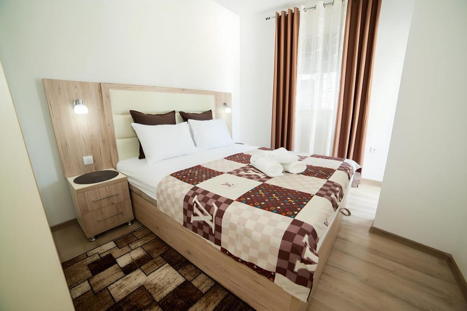 Bed, Summer, Bedroom, wardrobe