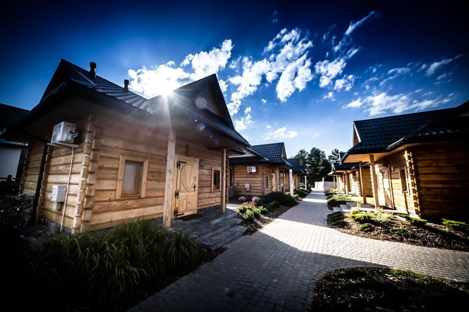 Property building, Facade/entrance, On site