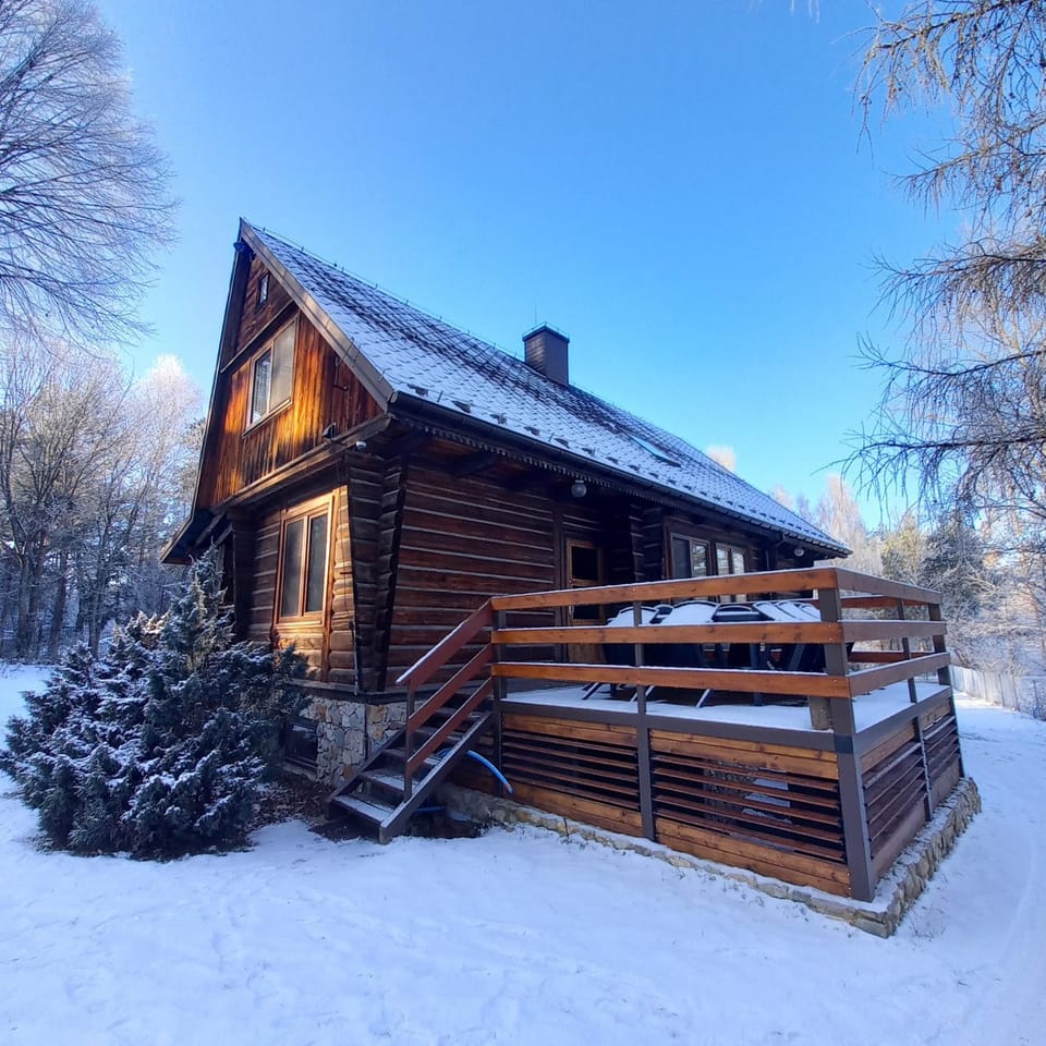 Property building, Winter