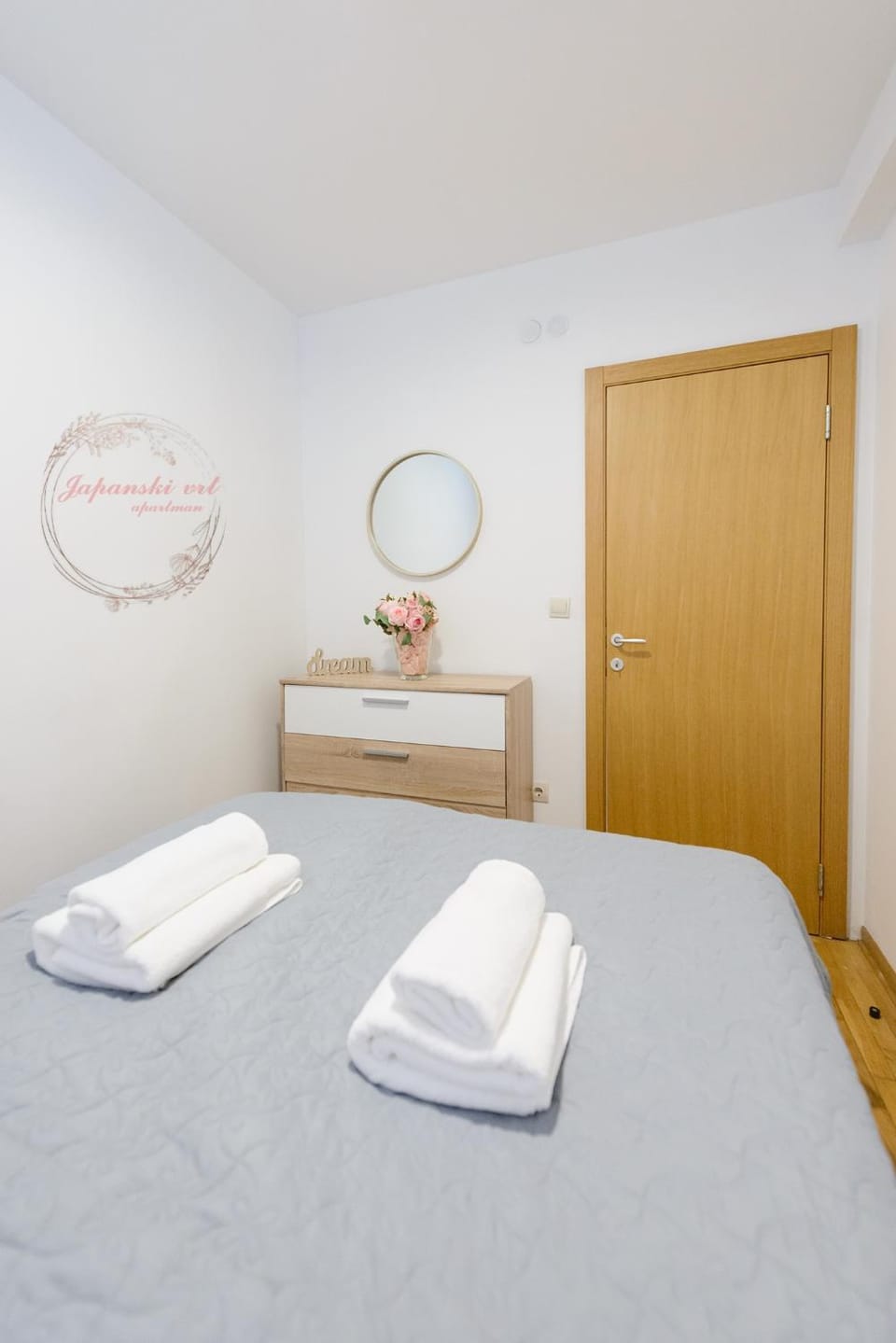 Bed, Photo of the whole room, Bedroom, towels, wardrobe