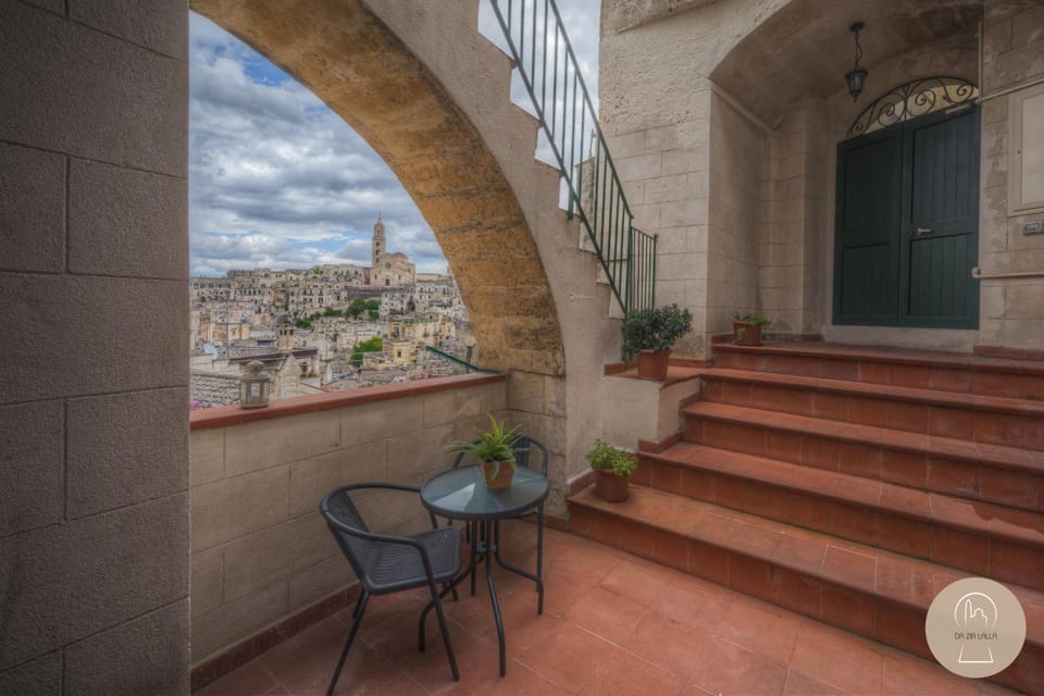 Balcony/Terrace, Balcony/Terrace