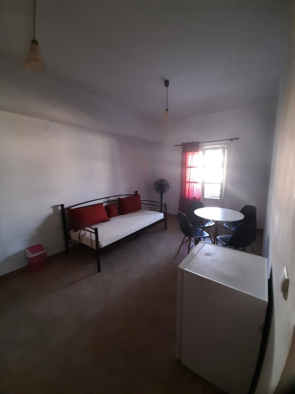 Kitchen or kitchenette, Seating area