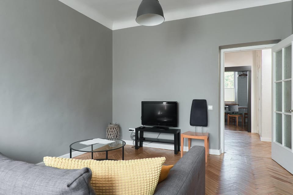 Communal lounge/ TV room, TV and multimedia, Seating area