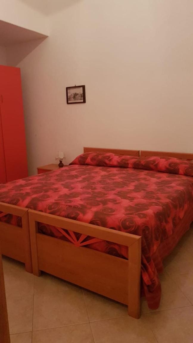 ANFORA Rosso Apartment in Canneto