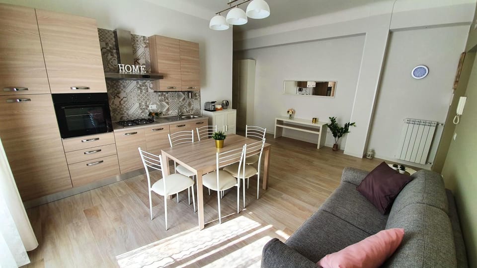Kitchen or kitchenette, Living room, Dining area