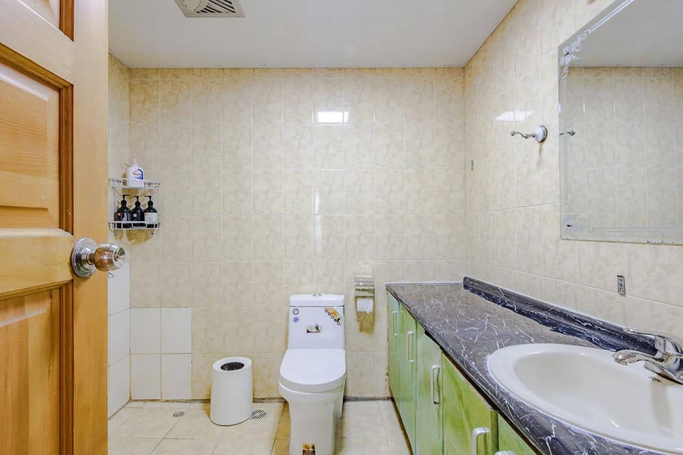 ChengDu Jinjiang District Dongmen Daqiao subway station. Apartment in Chengdu