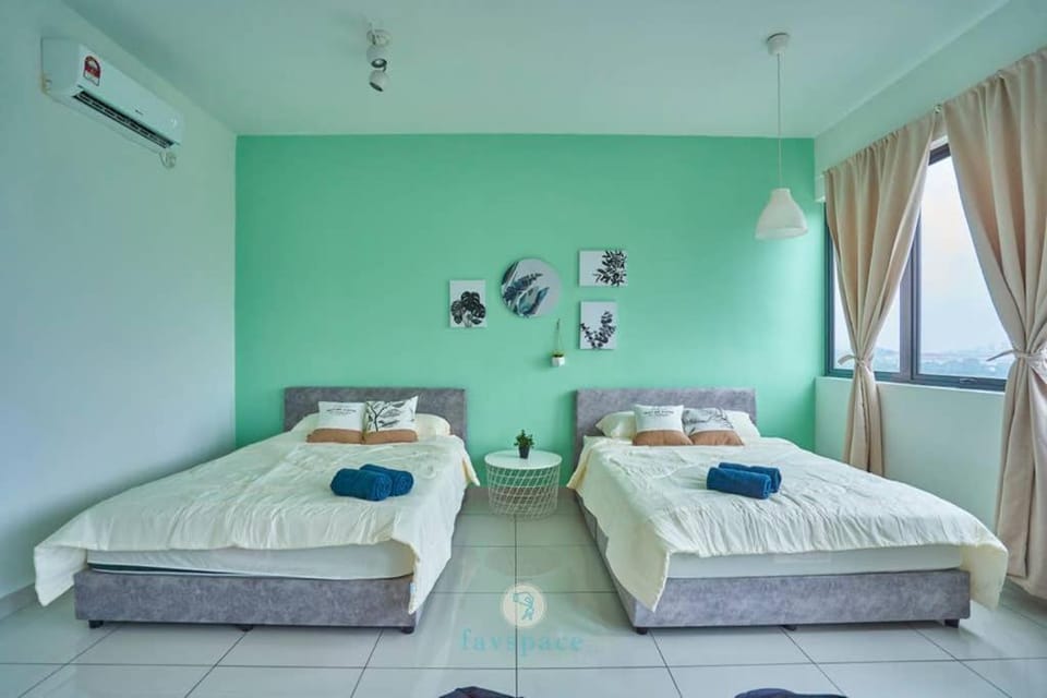 Studio with Pool - 4 Pax - FREE Netflix - Semenyih Apartment in Negeri Sembilan, Malaysia